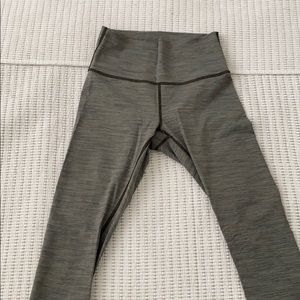 Lululemon yoga leggings